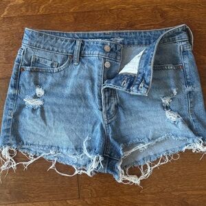 Old Navy High Ride OG Straight Jean Shorts Distressed Frayed Hem